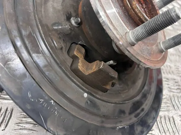 Rótula trasera izquierda OEM 04877113AC Dodge Durango image 3