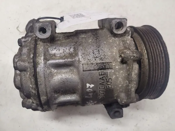 Compresseur de climatisation PEUGEOT 407 SW 1.6L diesel image 2