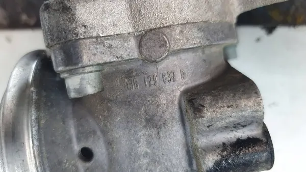 EGR-venttiili VW Polo Golf 4 1.9 TDI AXR OEM 038129713bc image 5