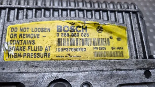 Pompe ABS A0044319912 pour Mercedes W211 image 9