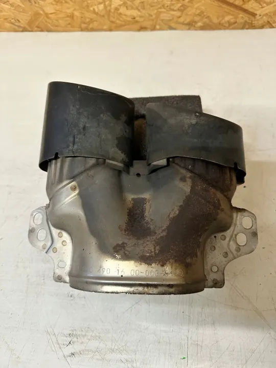 Embout d'échappement droit Mercedes AMG OEM A0004901600 image 6