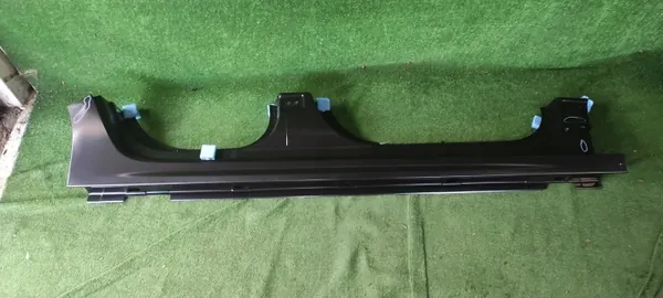 OEM 1666081680 Oikea Kylkikilpi Opel Corsa F image 2