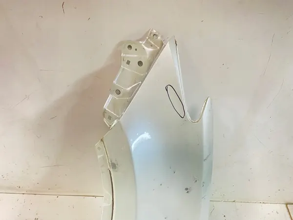 Parafango anteriore sinistro Toyota RAV4 2012-2018 image 3