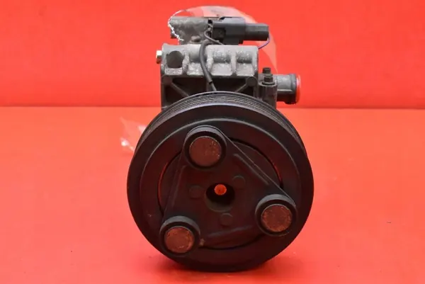 Compresseur de climatisation Mazda 6 2.0 16V 2002-2005 H12A1AF4DW image 2