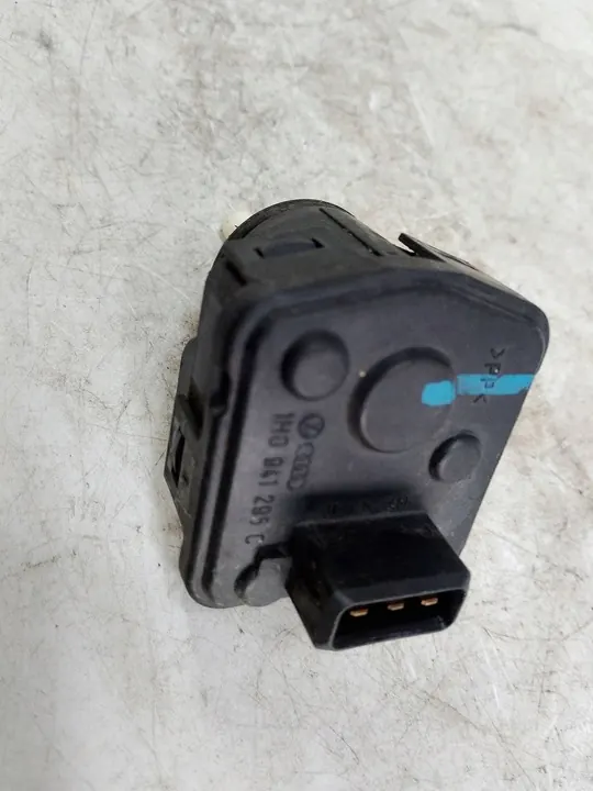 VW Scheinwerferverstellmotor 1H0941295C image 4