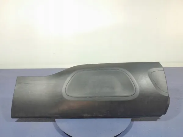 Citroen C5 Aircross I Moldura Puerta Derecha Trasera OEM 9820076177 image 2