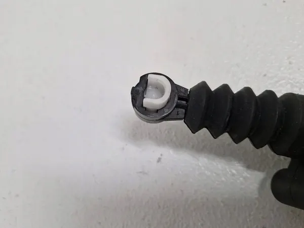 KOPPLINGSLÄMMA RENAULT TRAFIC 3 III 2.0 DCI 306100530R image 2