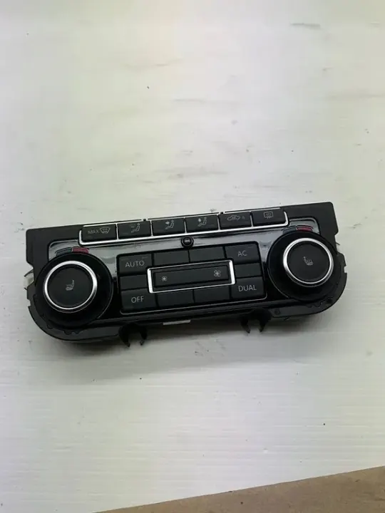 Volkswagen Jetta VI ilmastointipaneeli OEM 5K0907044BA image 3