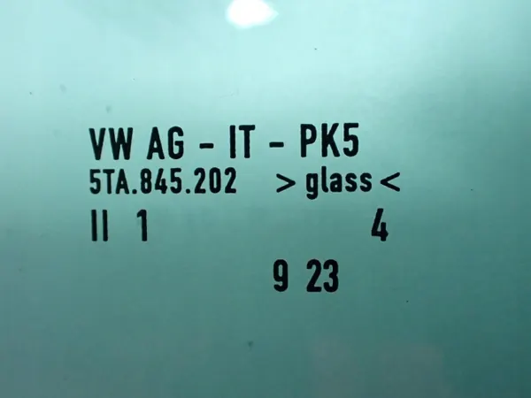 Seitenscheibe Rechts Vorne OEM 5TA845202 - Gebraucht image 3