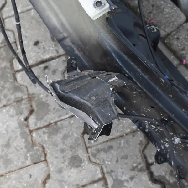 OEM 64600-BE930 Voorste Rechter Langsdrager voor Hyundai Kona II image 4