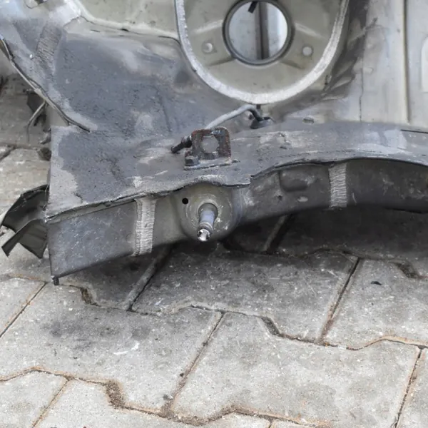 OEM 64600-BE930 Voorste Rechter Langsdrager voor Hyundai Kona II image 6