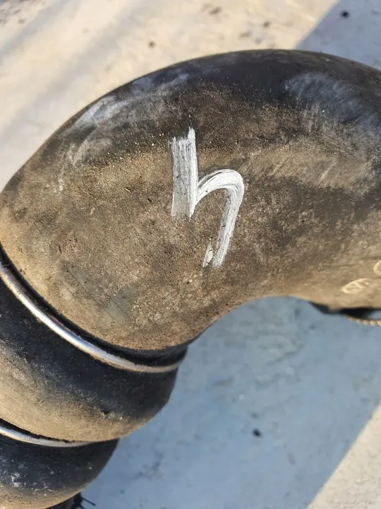 Manguera de admisión de aire Audi A4 B7 8E0145790P image 2