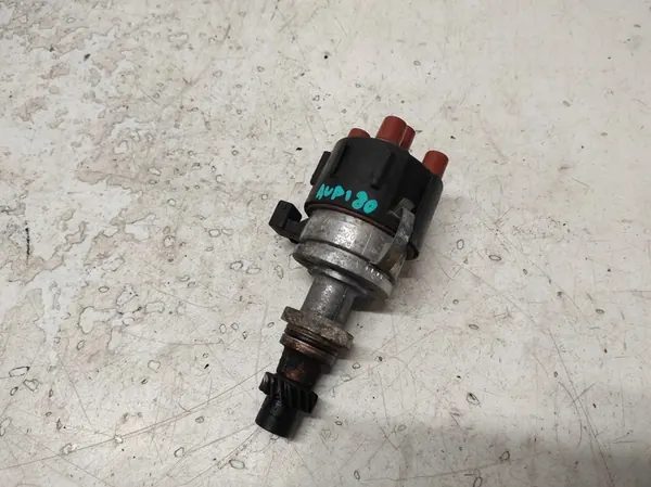 AUDI 80 B3 1.8 Sytytysyksikkö 026905205S image 2