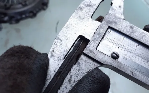 Citroen C4 Picasso OE 9639780480 image 4