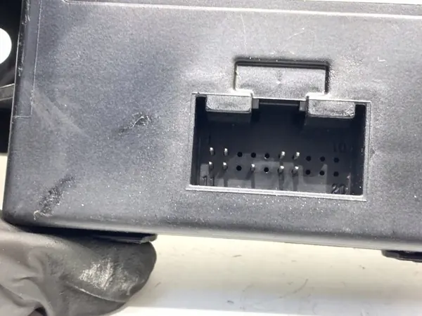 Módulo Confort Jaguar E-Pace OEM J9C3-19D118-AE image 4
