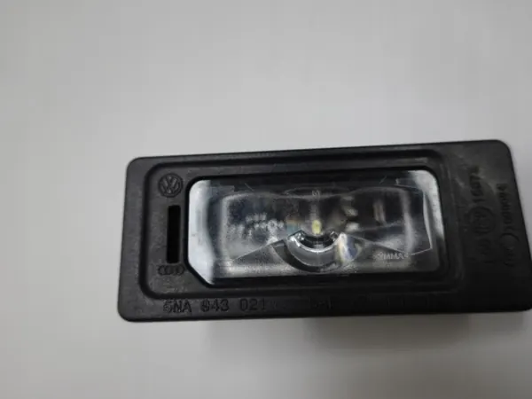Lampe LED Tableau de Bord OEM 5NA943021 - Audi OE image 3