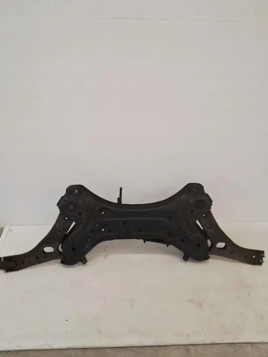 OEM 62401-2Y300 Moottoripalkki Etu Kia Sportage III image 2