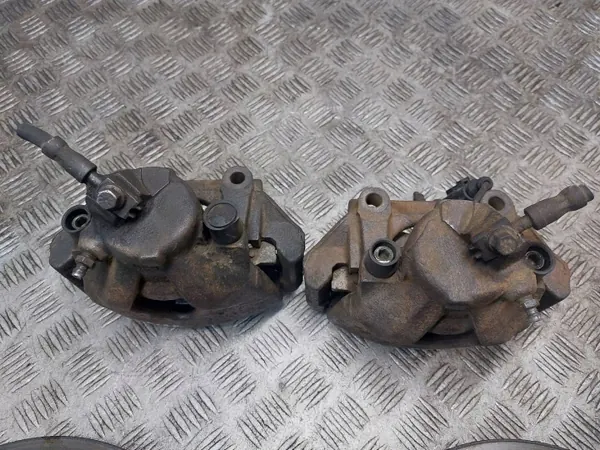 Discos e pinças de travão dianteiros OEM TARCZE 286MM image 6