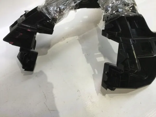 VW T-ROC Supporto paraurti sinistro 2GA807453 destro 2GA807454 image 6