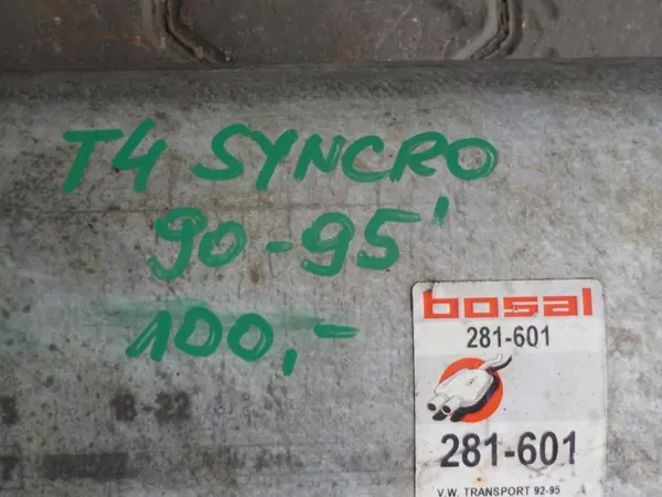 VW T5 Mittel- & Endschalldämpferrohr OEM 780 image 3