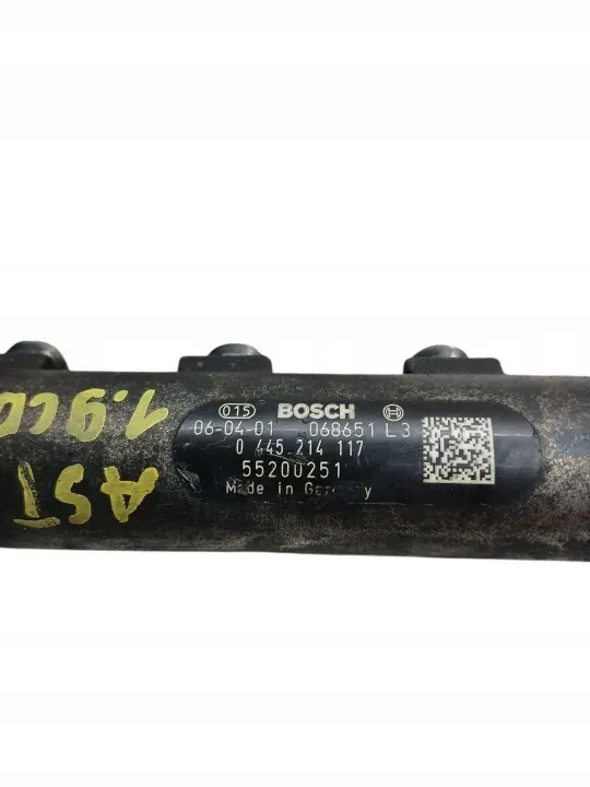 Ruiskutuskaide OEM 55200251 Opel Astra III H:lle image 3