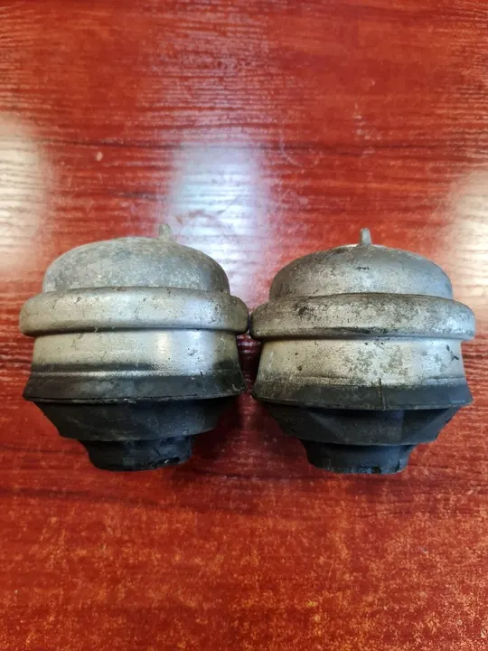 Supporto Motore VAICO Mercedes W124 2012404017 image 3