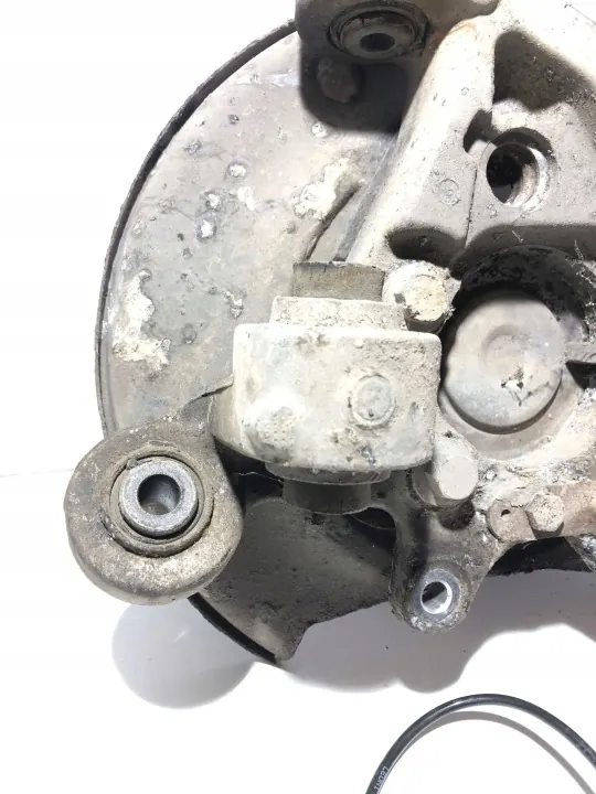 Volvo S60 2002 Moyeu Roue Arrière OEM 9200623 image 3