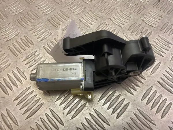 Moteur de réglage siège OEM 826649994 pour Mercedes GLE AMG image 4