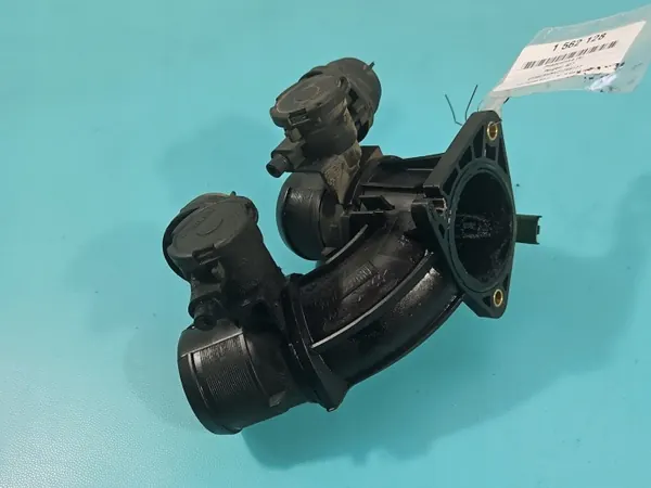 Corps de papillon OEM 9657522480 pour Peugeot 407 2.0 HDI image 4