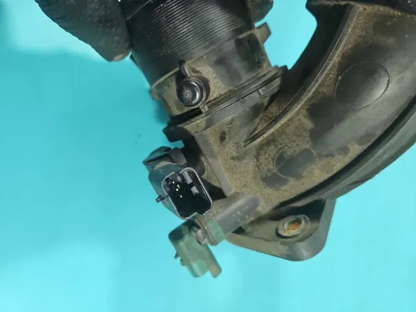 Corps de papillon OEM 9657522480 pour Peugeot 407 2.0 HDI image 9