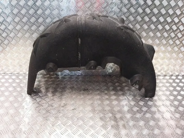 Volkswagen Touareg II 2016 Arco de Rueda Trasero Izquierdo image 4