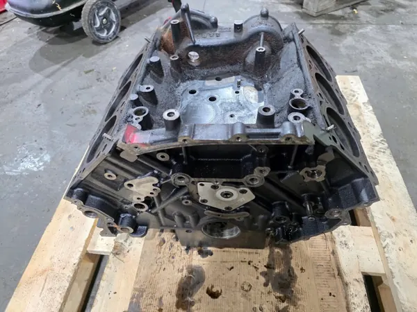 Bloco motor OEM 059103021BL 9/26 para Audi 3.0 TDI image 4