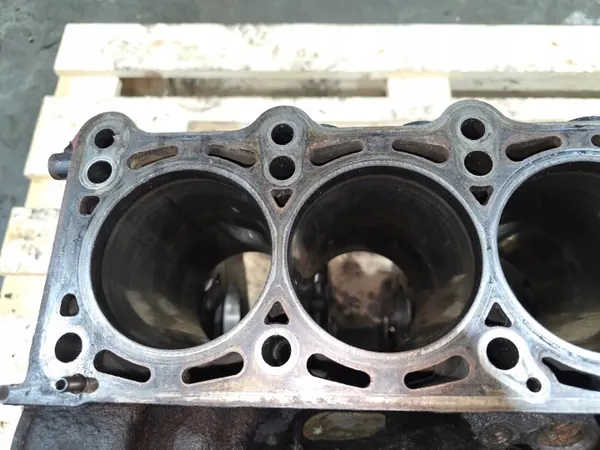 Bloco motor OEM 059103021BL 9/26 para Audi 3.0 TDI image 9