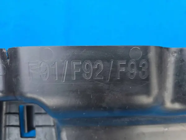 Couvercle Supérieur de Radiateur BMW M8 F91 F93 F92 8099749 image 2