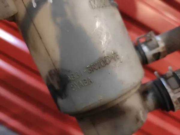 Styrreservoar OEM AB31-3R700-A FORD image 8