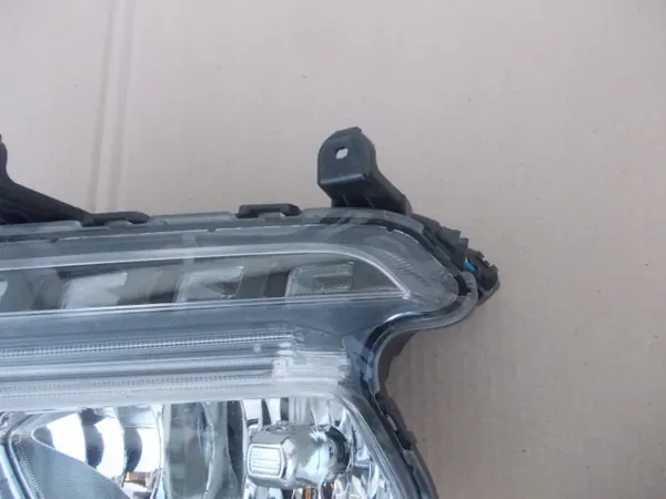 OEM 92201-2W5 Vasen DRL-valo Hyundai Santa Fe III:lle image 5