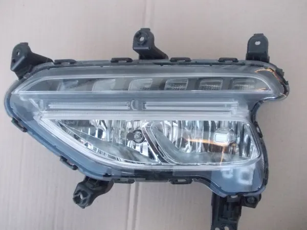 OEM 92201-2W5 Vasen DRL-valo Hyundai Santa Fe III:lle image 6