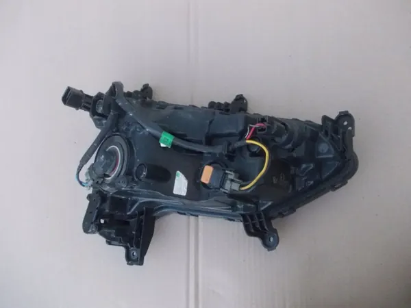 OEM 92201-2W5 Vasen DRL-valo Hyundai Santa Fe III:lle image 7