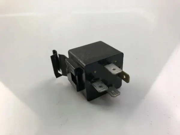 Rele OEM 96100990 Chevrolet Matiz M200/M250 image 4