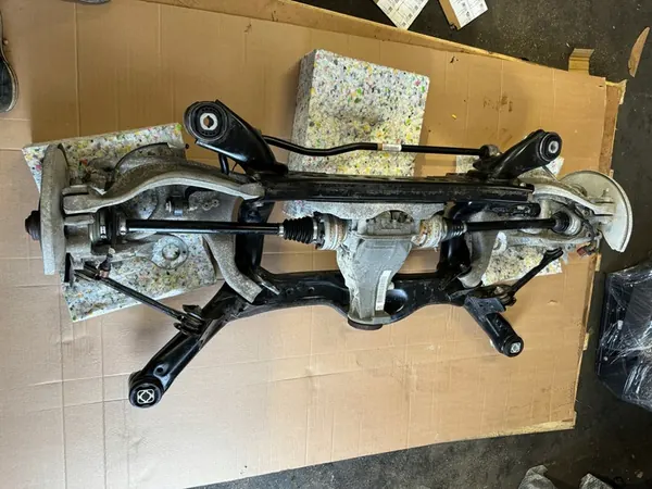 Audi OE 4G0505235AE supporto sospensione image 7