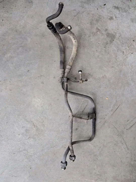 Flexibles de refroidisseur d'huile W460 Mercedes OM617 3.0D image 2