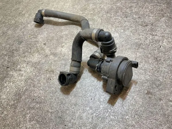 Watercirculatiemotor OEM 0392023428 voor Citroën C4 image 3