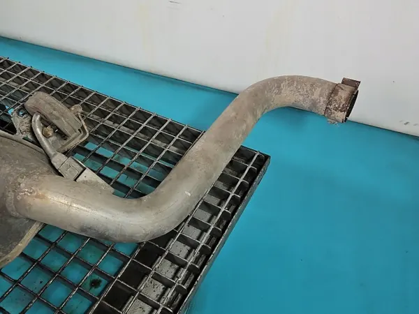Jaguar XF X250 5.0 V8 Pakoputken Vaimennin OEM 9X23-5230-BB image 5