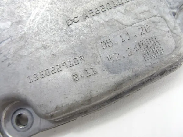 Nissan OE distributiedeksel 135022910R X-Trail T32 image 3