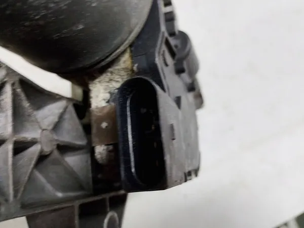 MERCEDES W221 Frontscheibenwischermotor A2218204442 image 5