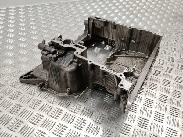 Cárter de aceite usado OEM 059103601CD Audi 3.0 TDI image 3