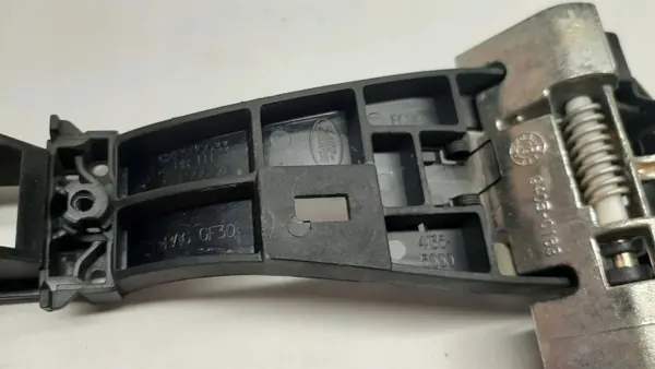 Manilla interior trasera izquierda OEM 94050163 Land Rover image 3