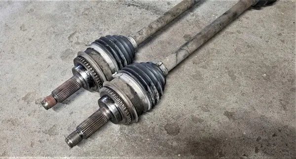 Eixo dianteiro Subaru Impreza Forester 2003-2007 OEM image 2