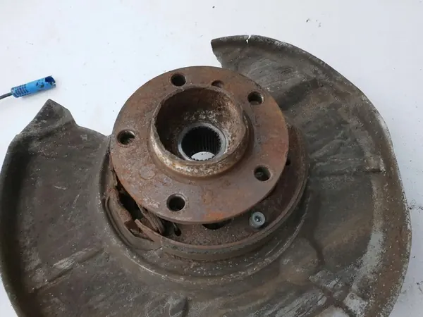 Snodo posteriore sinistro BMW 7 E65 E66 image 10