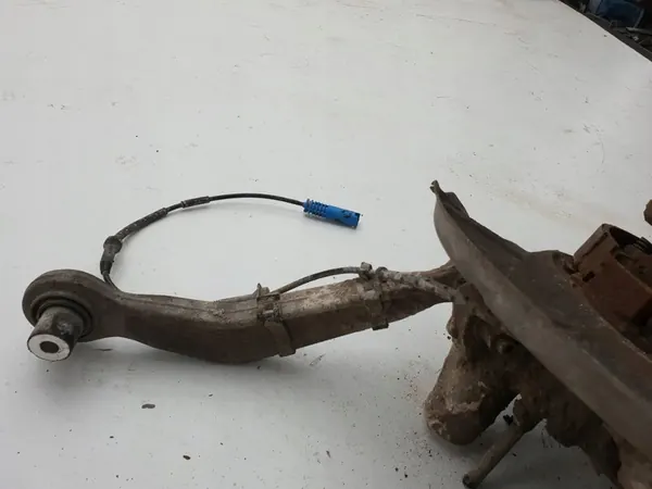 Snodo posteriore sinistro BMW 7 E65 E66 image 2